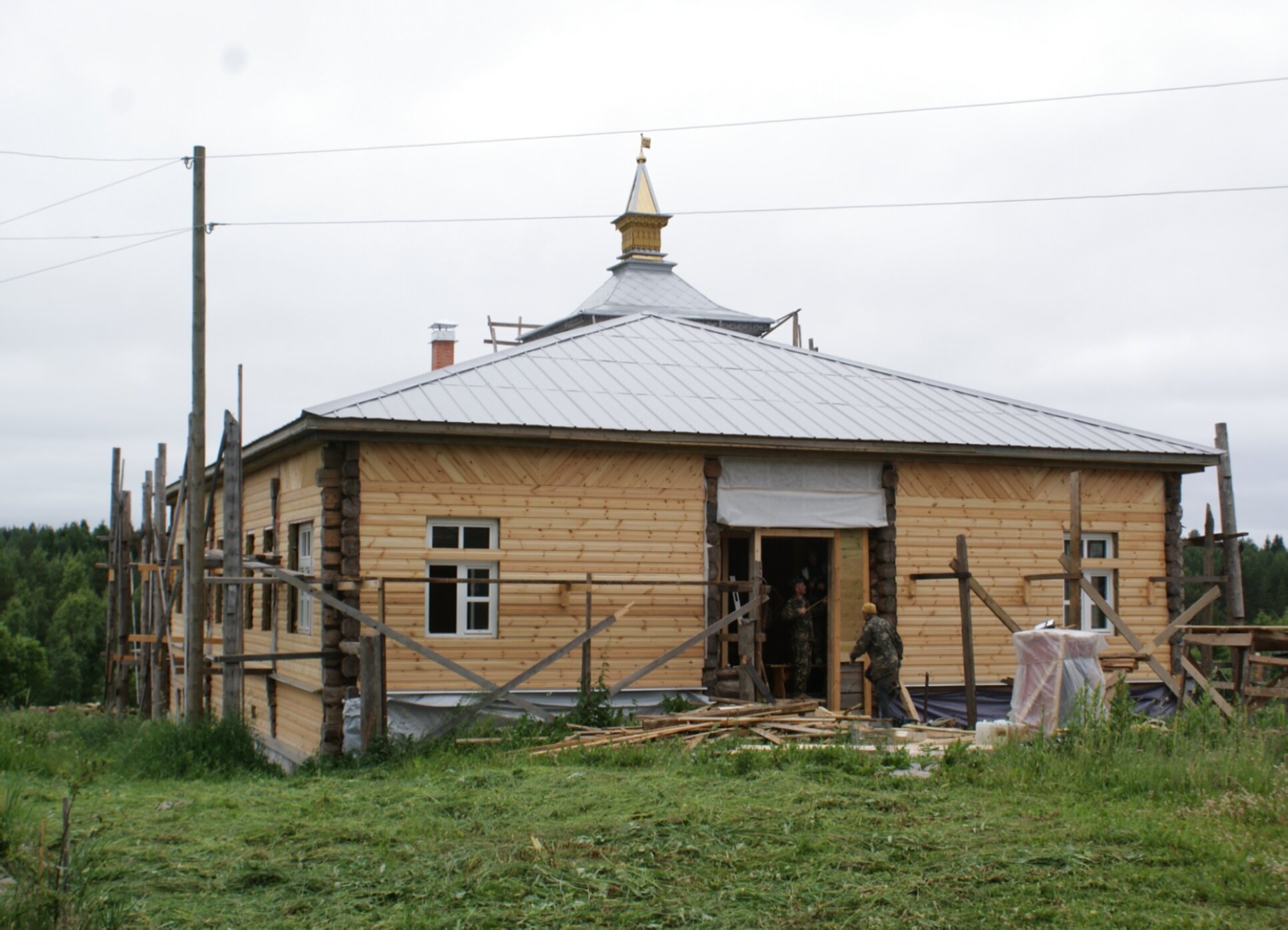 Строящийся храм преподобного Иоанна Рыльского в Интерпосёлке