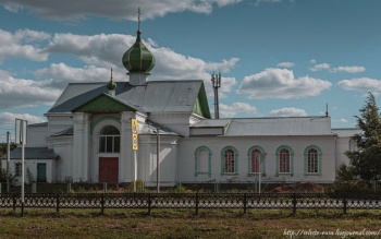 Храм в селе Елховка: фотография и описание