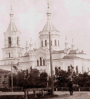 Собор Воскресения Христова в городе Луга