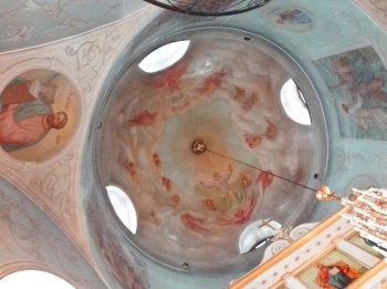 Интерьер и роспись купола храма Святых Апостолов Петра и Павла в Химках