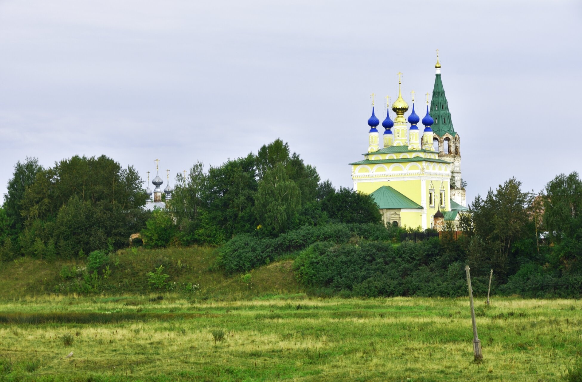 Церковь Рождества Пресвятой Богородицы в селе Горицы