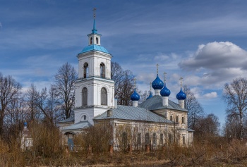 Храм Усекновения главы Иоанна Предтечи в селе Бабурино