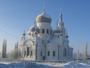 Храм Рождества Христова в поселке Анна — зимняя фотография