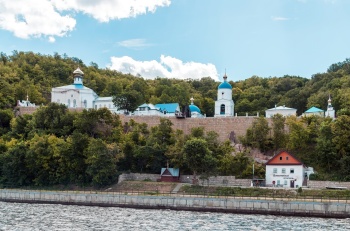 Свияжский Макарьевский мужской монастырь