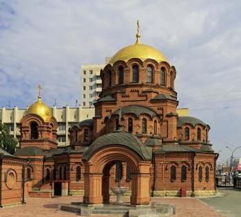 Собор во имя святого благоверного князя Александра Невского в Новосибирске