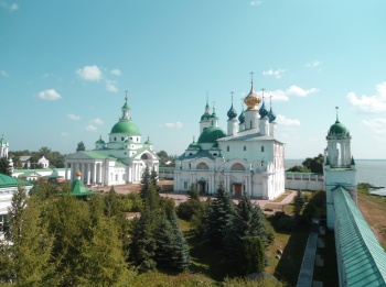 Спасо-Яковлевский Димитриев монастырь в Ростове Великом