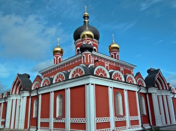 Воскресенский кафедральный собор в Старой Руссе