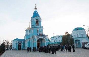 Свято-Успенский храм в городе Тихорецке