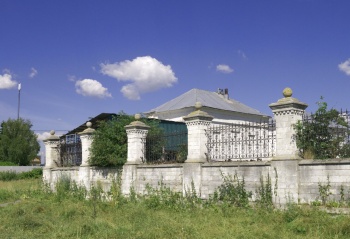 Ограда Казанской церкви в селе Киясово