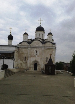 Введенский Владычный женский монастырь в Серпухове