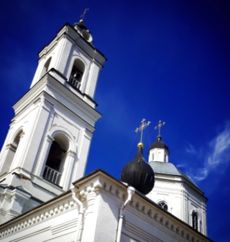 Колокольня Собора Петра и Павла в Тарусе