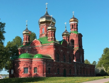 Храм Всех Святых в селе Ивановское Московской области