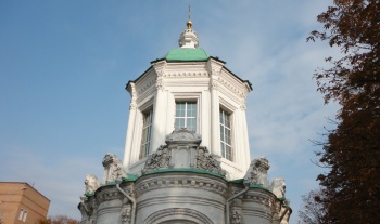 Храм иконы Божией Матери «Знамение» в Перово