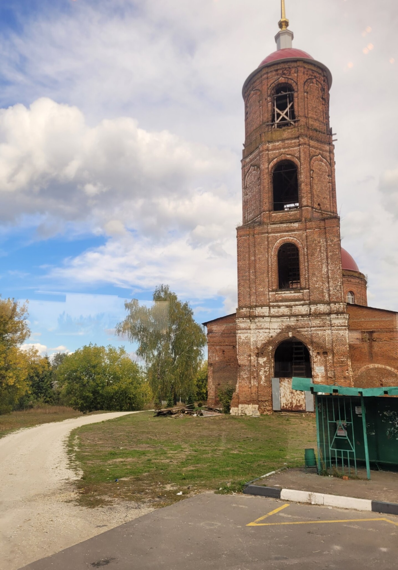 Куплиямский Воскресенский храм в селе Куплиям