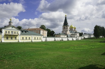 Валдайский Иверский Богородицкий Святоозерский мужской монастырь