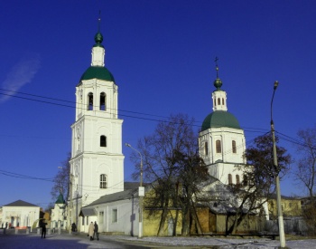 Храм Святой Троицы в Зарайске - зимняя фотография