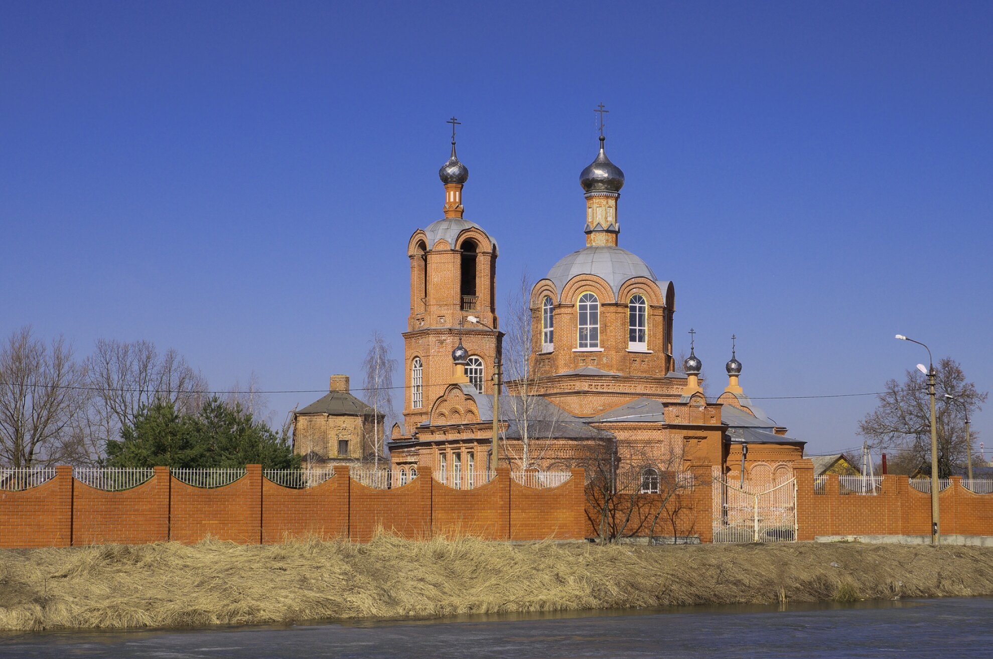 Храм Живоначальной Троицы в селе Конобеево