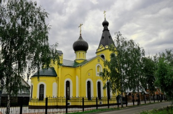 Храм Святителя Николая Чудотворца в селе Ангелово