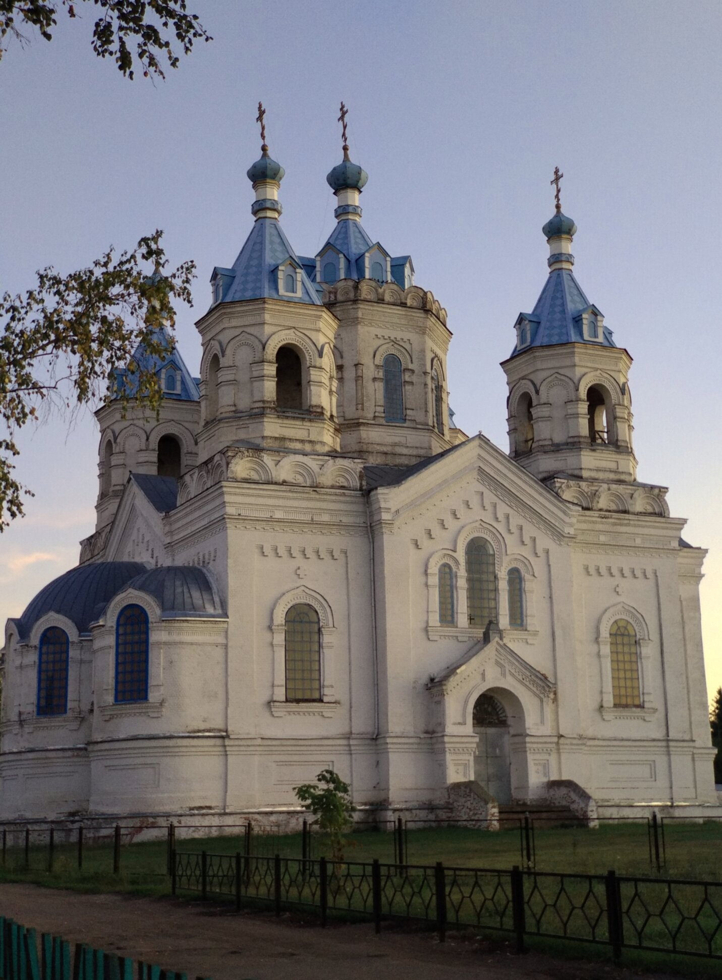 Богоявленская церковь в селе Пахотный Угол