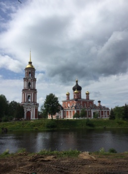 Воскресенский собор в Старой Руссе