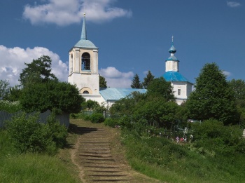 Храм Покрова Пресвятой Богородицы в селе Карижа