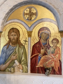 Икона Божией Матери «Одигитрия» из иконостаса в Батуми