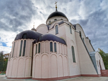 Воскресенский кафедральный собор в Твери