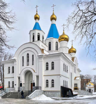 Храм Рождества Христова на Уралмаше в Екатеринбурге