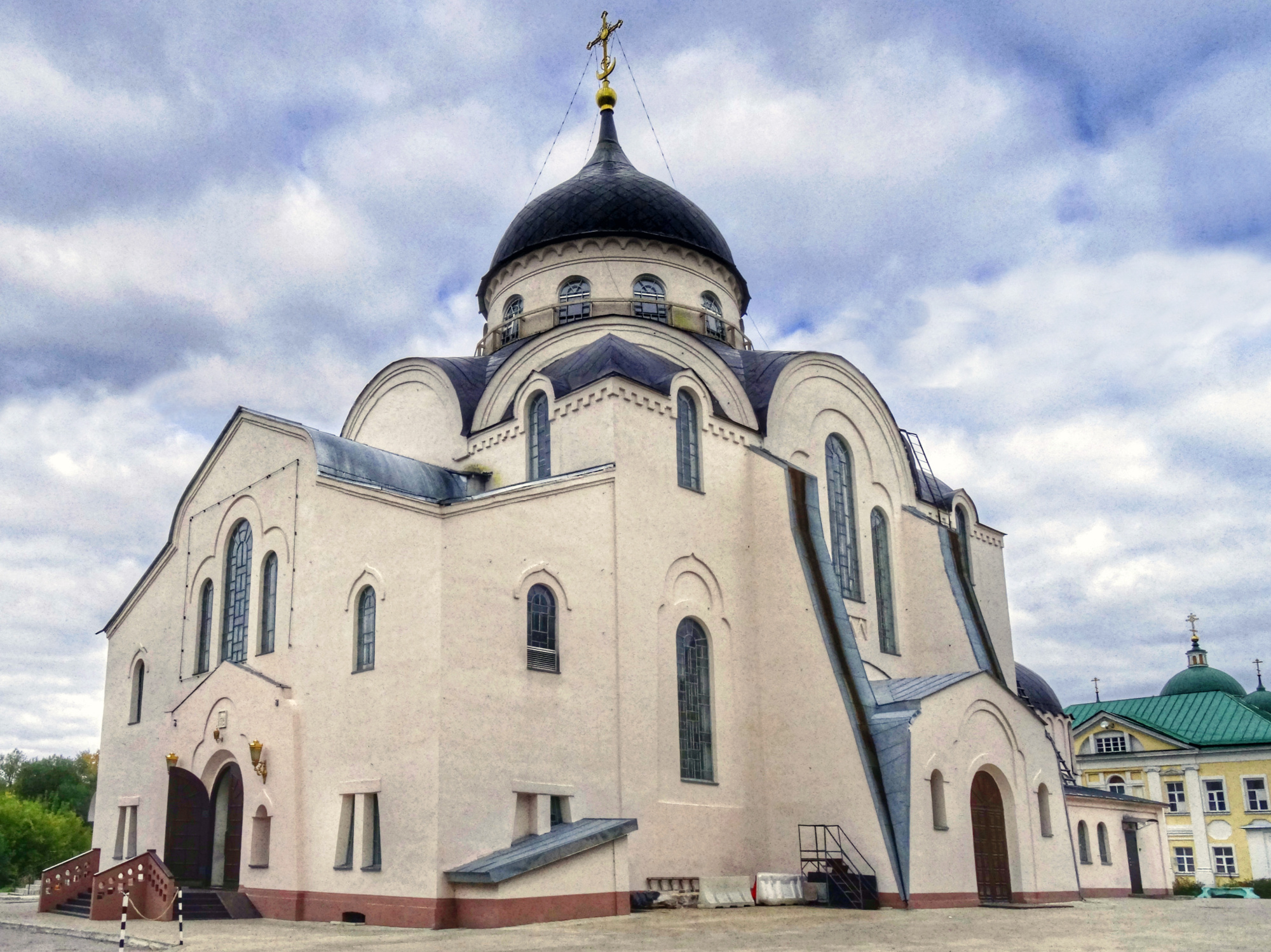 Воскресенский собор Христорождественского монастыря в Твери