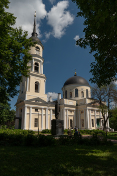 Свято-Троицкий кафедральный собор в Калуге