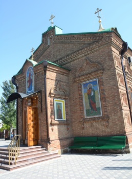 Кафедральный собор Рождества Христова в Бердянске