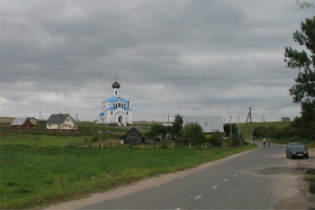 Храм Святой Живоначальной Троицы в Мяделе
