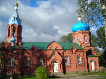 Установка колокола на храм Святого Благоверного князя Александра Невского в Пскове