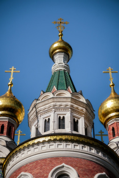 Купола русского православного собора Святого Николая в Вене