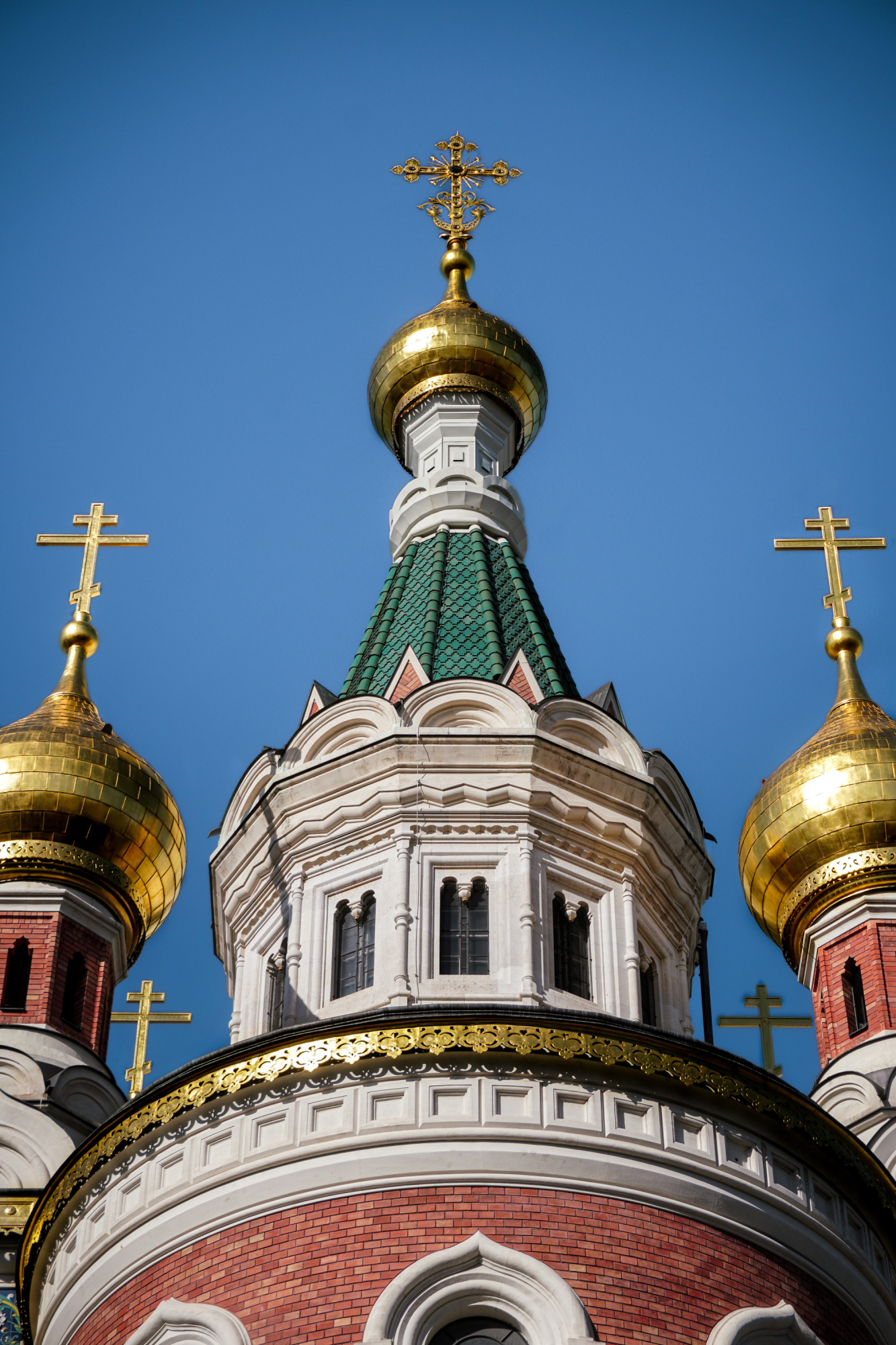 Купола русского православного собора Святого Николая в Вене