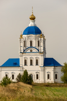 Церковь Воскресения Словущего в селе Ретяжи