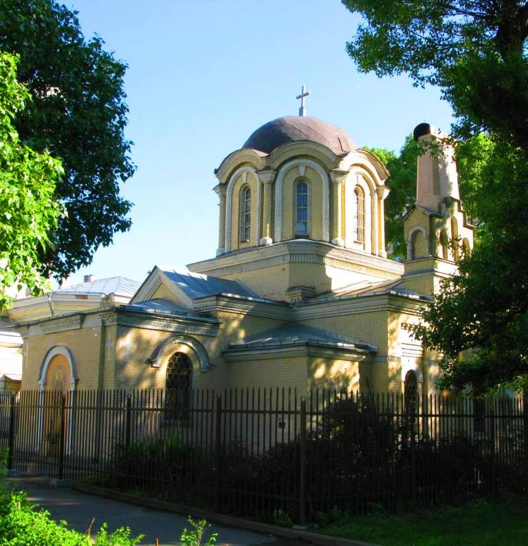 Храм преподобного Димитрия Прилуцкого на Девичьем поле