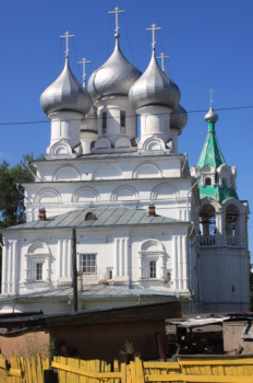 Храм святых равноапостольных царей Константина и Елены в Вологде