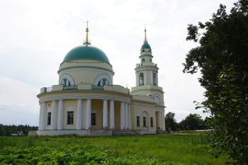 Храм Архангела Михаила в селе Архангельское