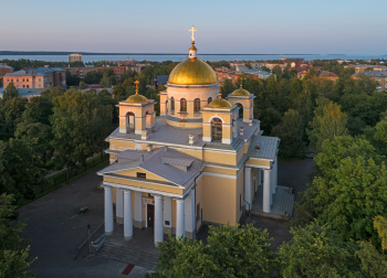 Кафедральный собор во имя святого благоверного князя Александра Невского в Петрозаводске