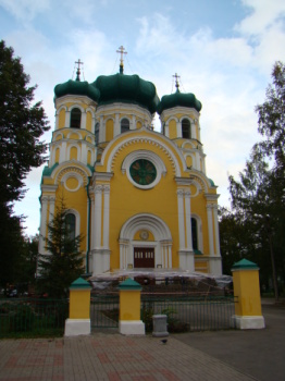 Павловский кафедральный собор в Гатчине