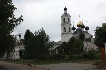 Храм Воздвижения Креста Господня в селе Свердлово