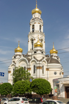 Храм-колокольня Большой Златоуст в Екатеринбурге