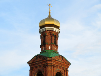 Колокольня Храма Всех Святых в селе Ивановское