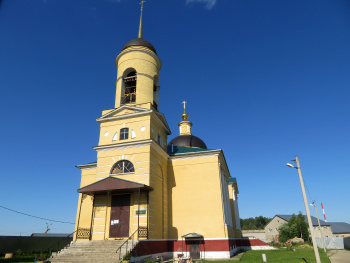 Храм иконы Божией Матери «Всех скорбящих Радость» в селе Шарапово