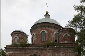 Храм Успения Пресвятой Богородицы в селе Подсосино