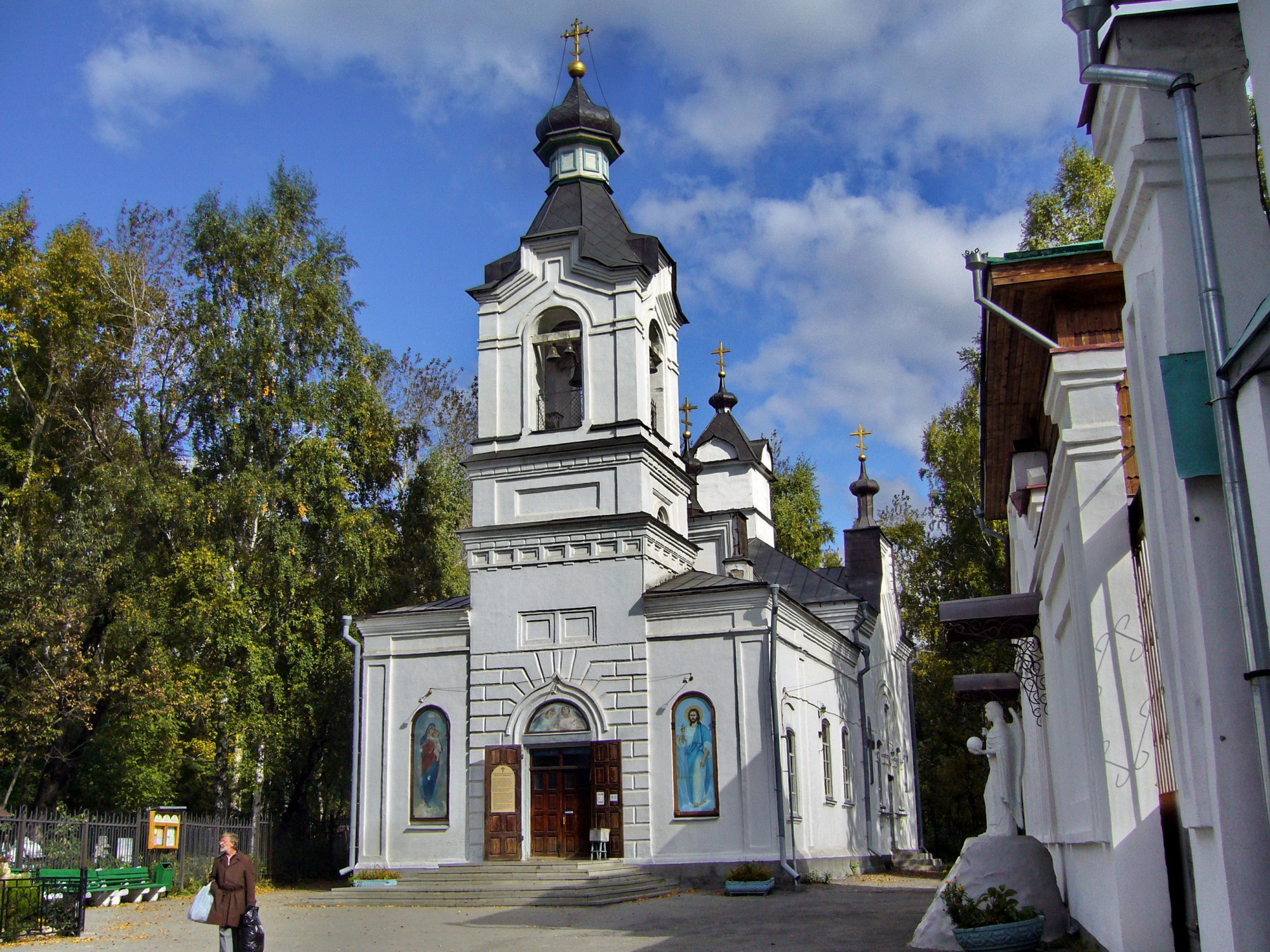 Храм во имя Всех Святых (Михайловская церковь) в Екатеринбурге