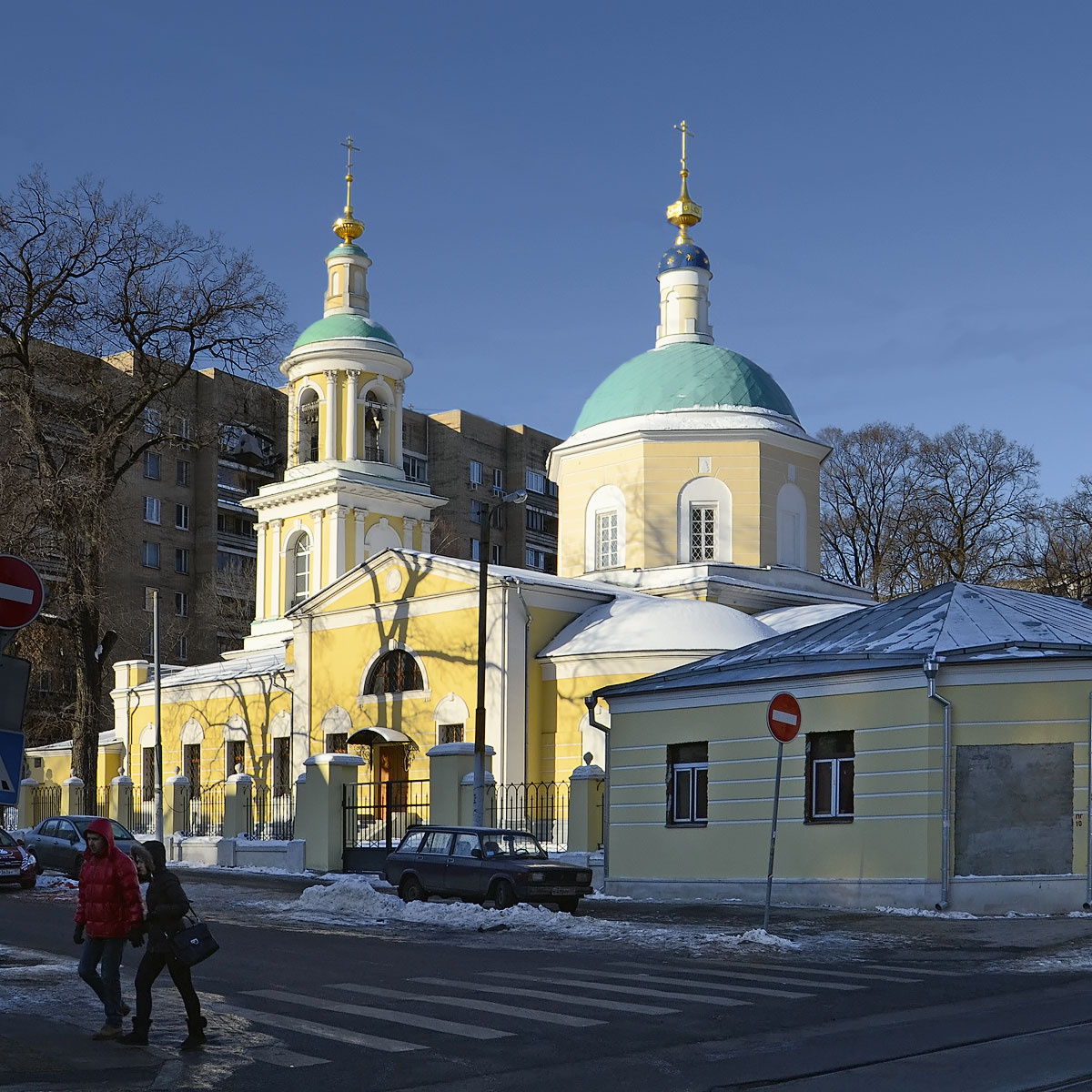 Храм Тихвинской иконы Божией Матери в Сущеве