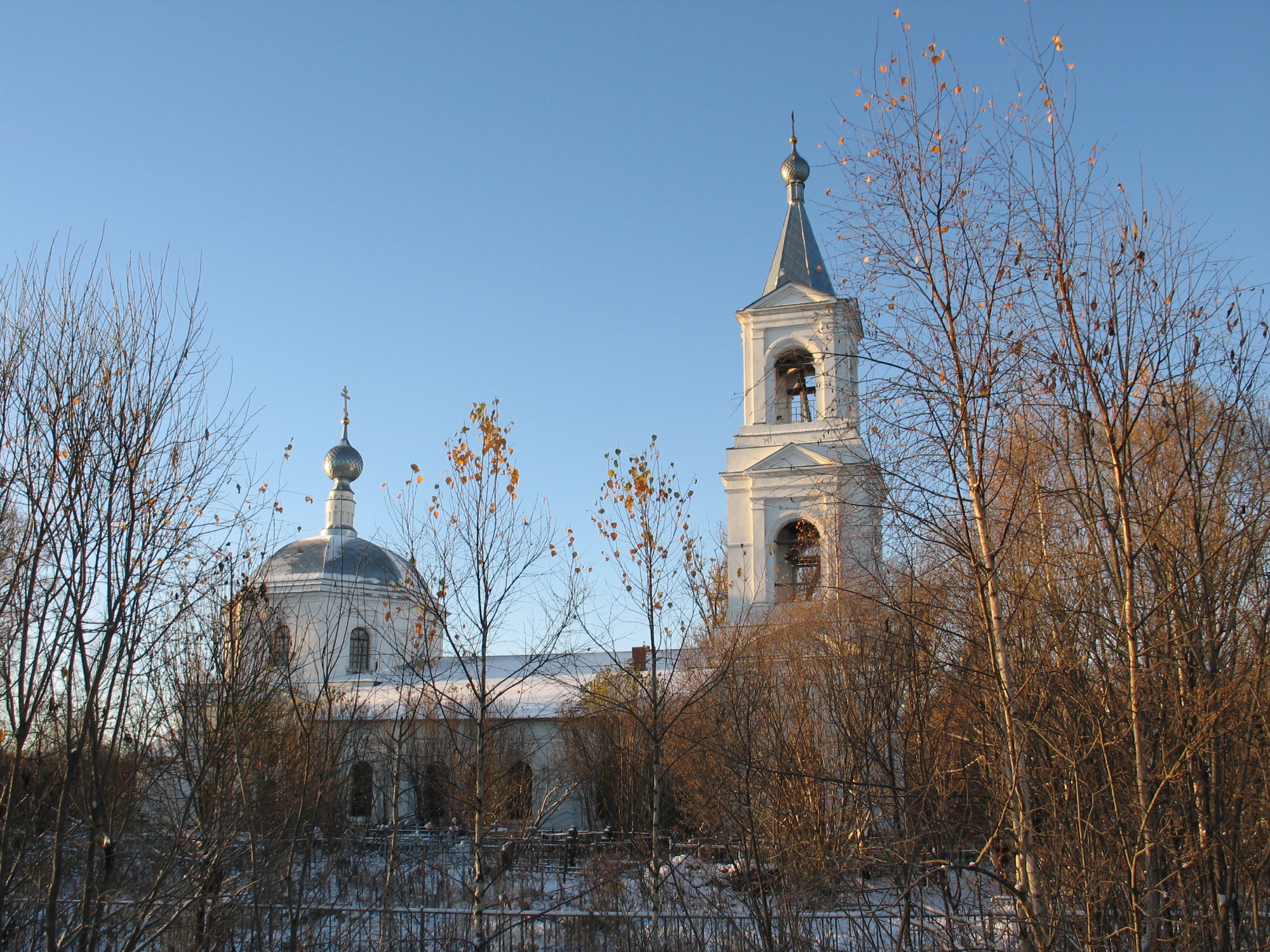Церковь Воскресения Христова в селе Понизовье