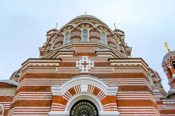 Храм Пресвятой Троицы в Щурове (Коломна)